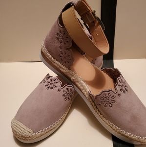 CROWN Vintage Sandals